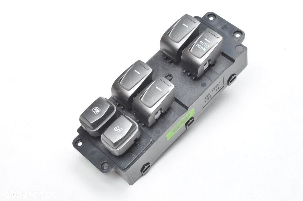 SSANGYONG TIVOLI LIFT PANEL PRZEŁĄCZNIK SZYB 23R 85812-35200 - 1