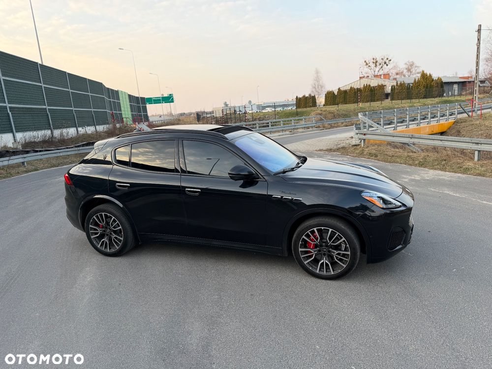 Maserati Grecale mHEV Modena - 4