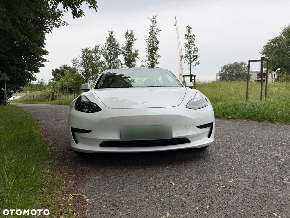 Tesla Model 3 Standard Range Plus - 13
