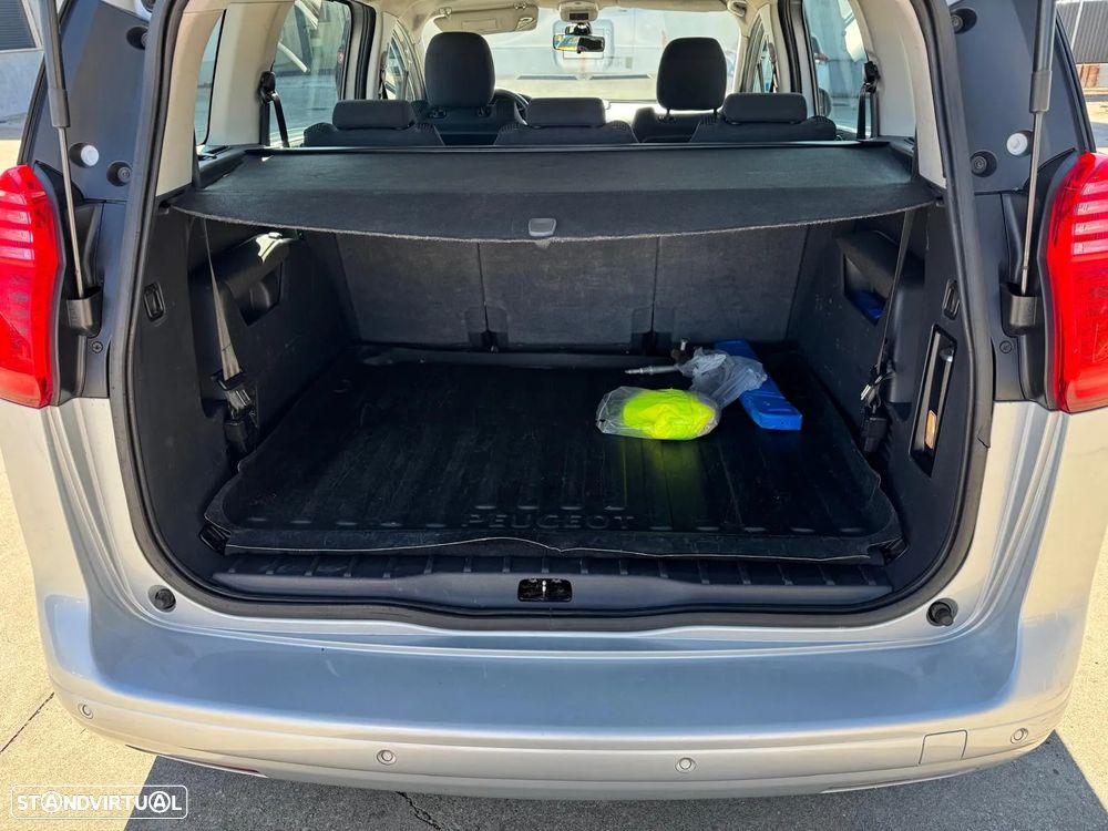 Peugeot 5008 1.6 E-HDi 5L Active CMP6 - 6