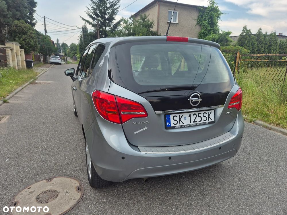 Opel Meriva - 10