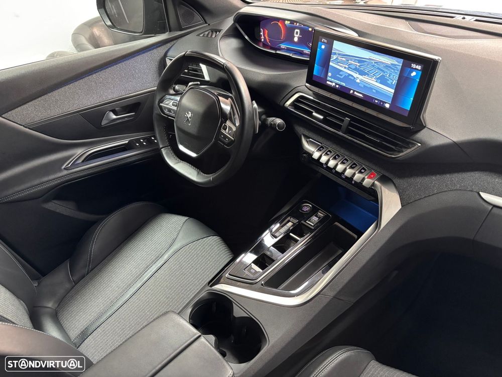 Peugeot 3008 1.5 BlueHDi Allure Pack EAT8 - 18