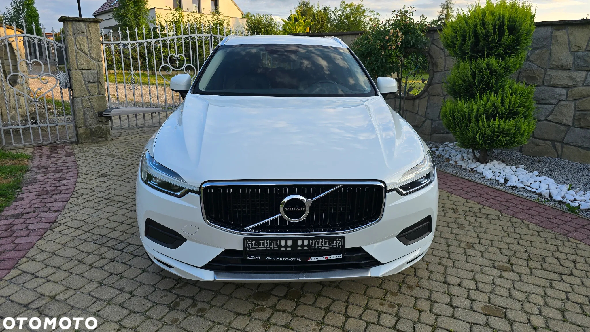Volvo XC 60 T5 AWD Momentum - 3