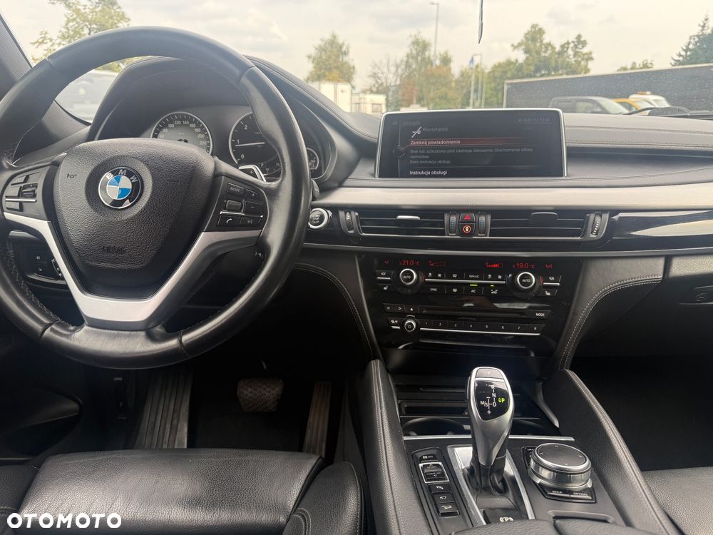 BMW X6 xDrive30d - 25