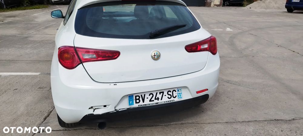 Alfa Romeo Giulietta 1.6 JTDM 16V - 7