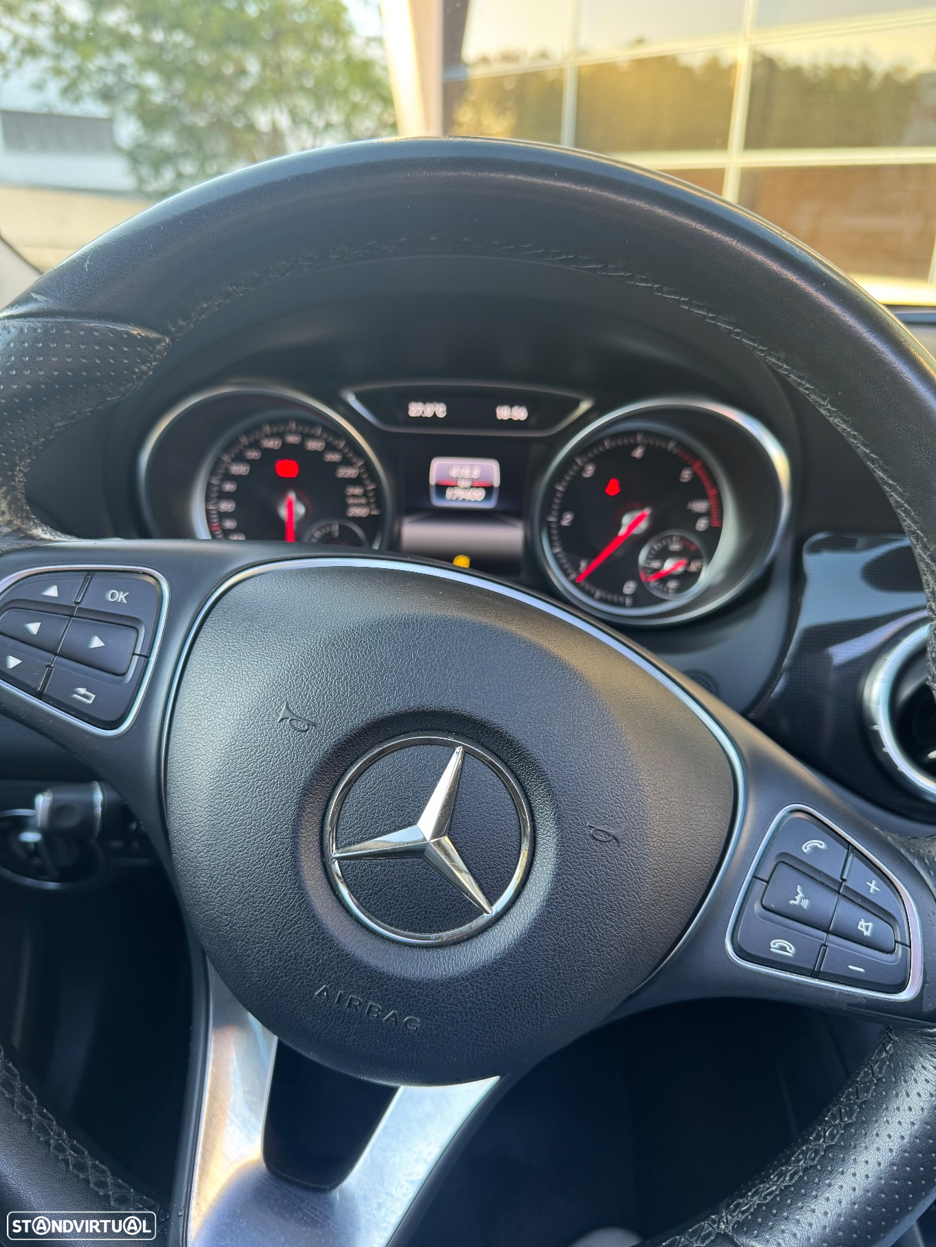 Mercedes-Benz CLA 180 d Shooting Brake - 26