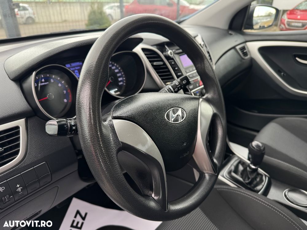 Hyundai i30 1.4 Classic - 22