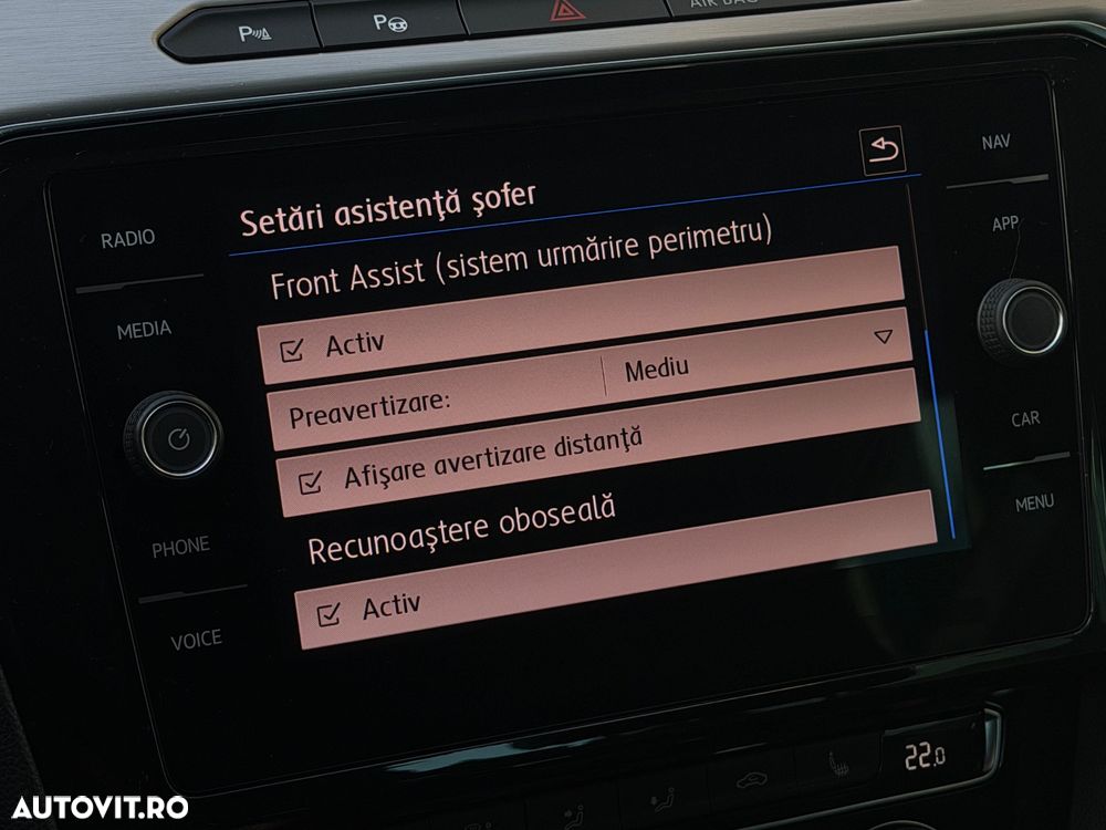 Volkswagen Passat 2.0 TDI SCR DSG Highline - 32