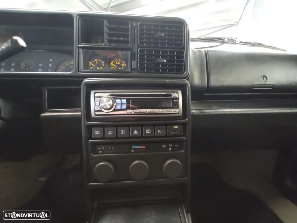 Lancia Delta 1.6 HF Turbo - 5