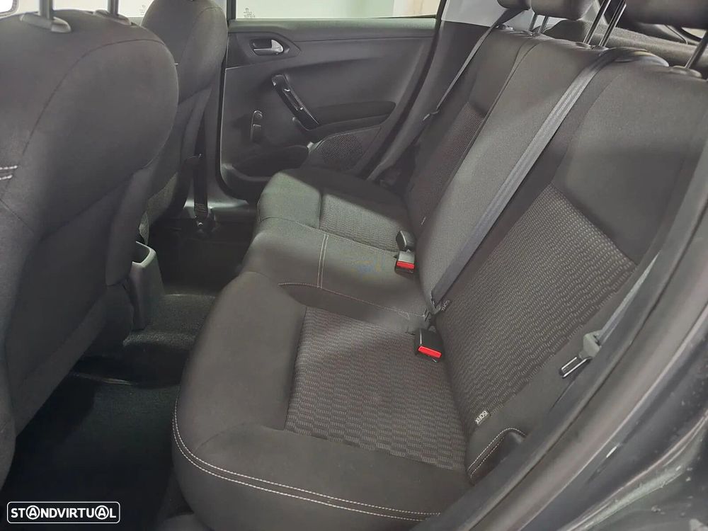 Peugeot 208 1.6 BlueHDi Active - 15