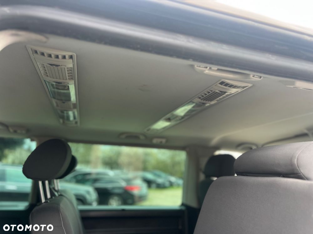 Volkswagen Caravelle L2 Comfortline - 12