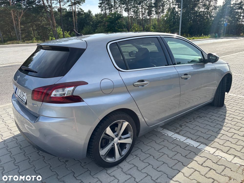 Peugeot 308 1.2 PureTech Allure S&S - 4