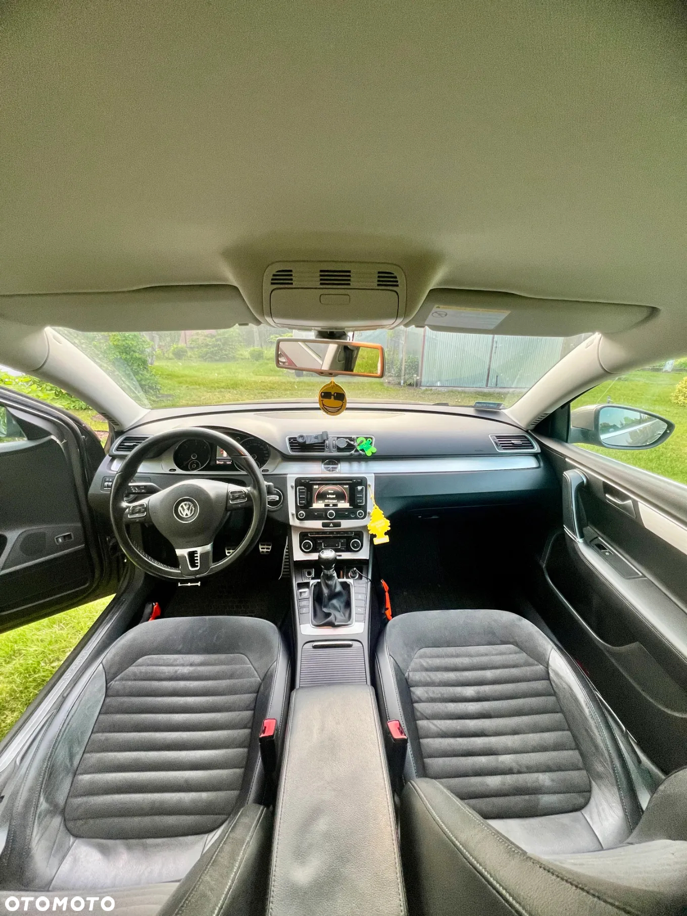 Volkswagen Passat Variant 1.6 TDI BlueMotion Technology Comfortline - 14
