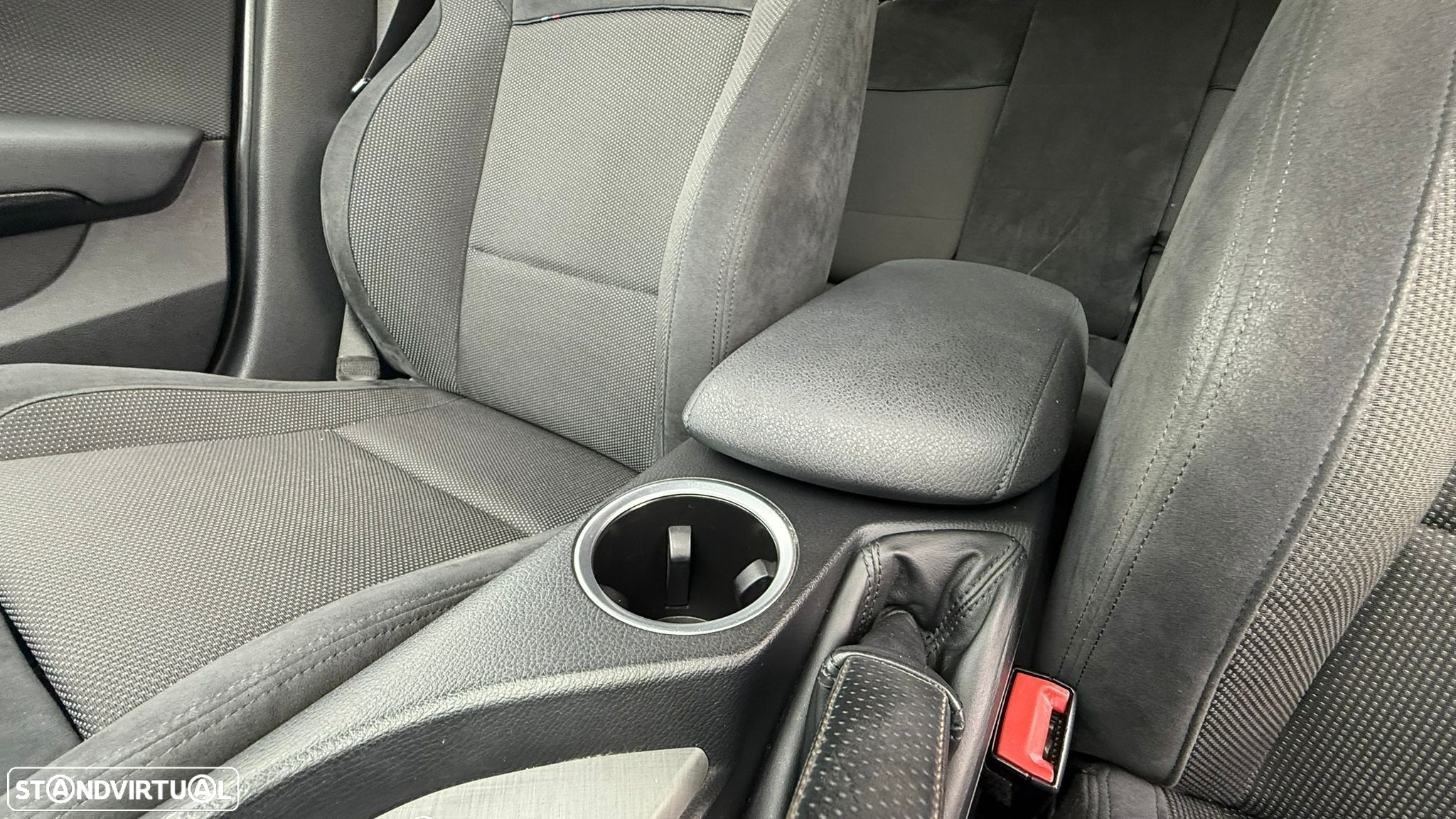 BMW X1 18 d sDrive Auto Pack M - 35