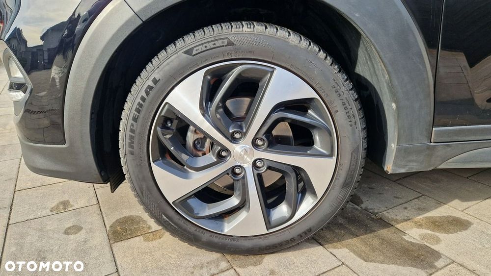 Hyundai Tucson - 36
