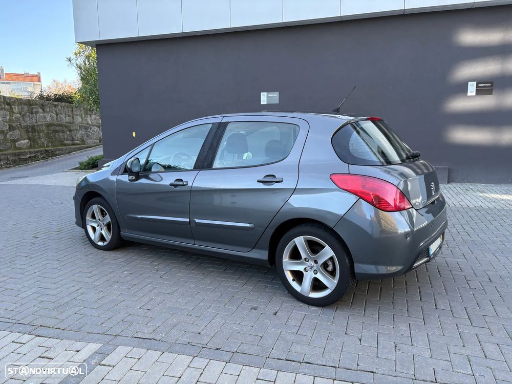 Peugeot 308 1.6 HDi Sport - 2