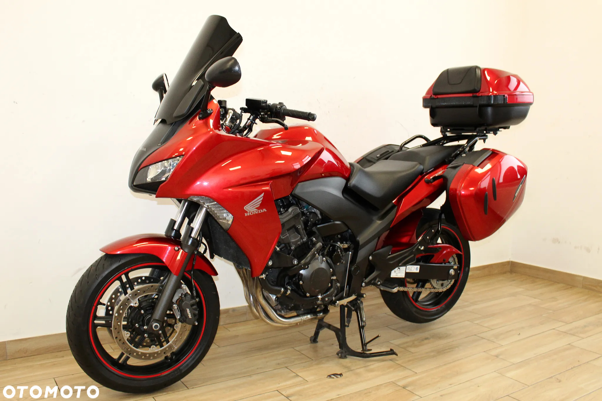 Honda CBF - 3
