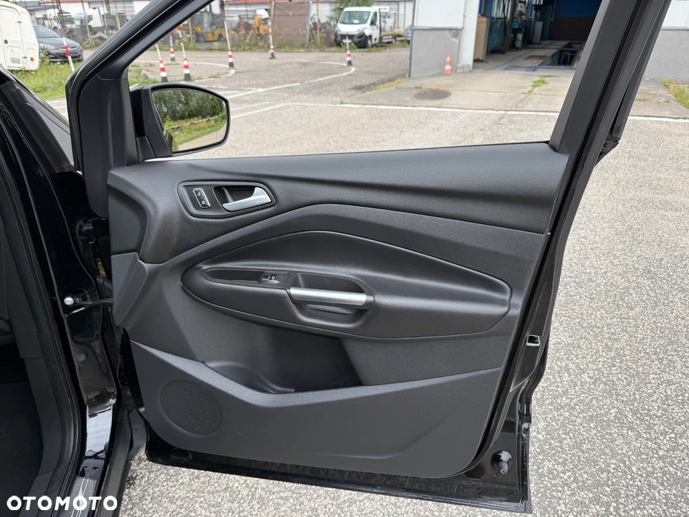 Ford Kuga 1.5 EcoBoost FWD Edition ASS - 24