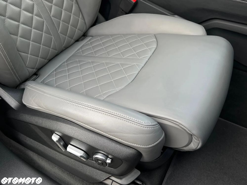 Audi SQ7 - 26