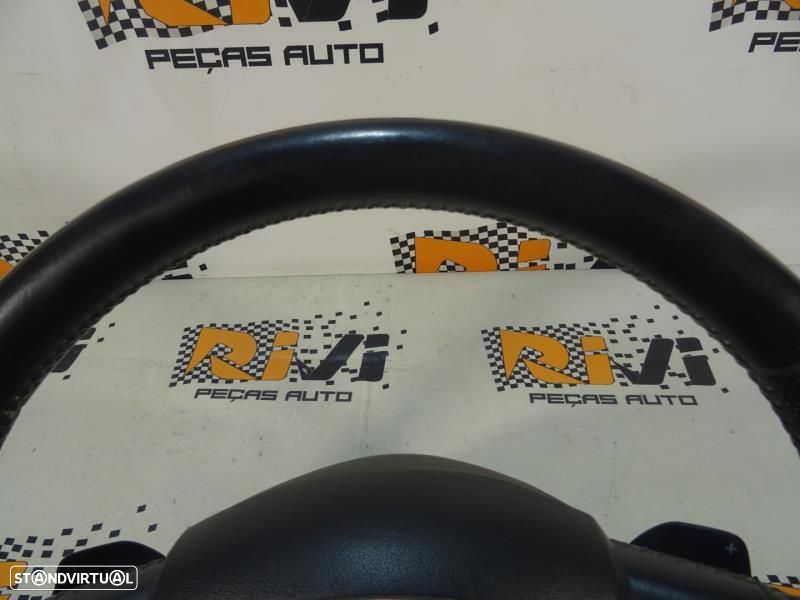 Volante Audi A3 (8P1)  Volante Audi A3 8P / A4 B6 B7 B8 / A5 8T / A6 C - 7