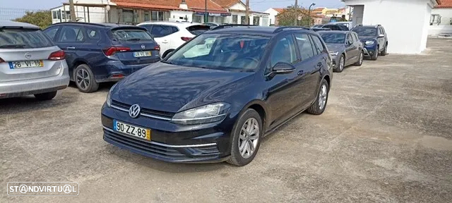 VW Golf Variant 1.6 TDi Highline DSG - 3