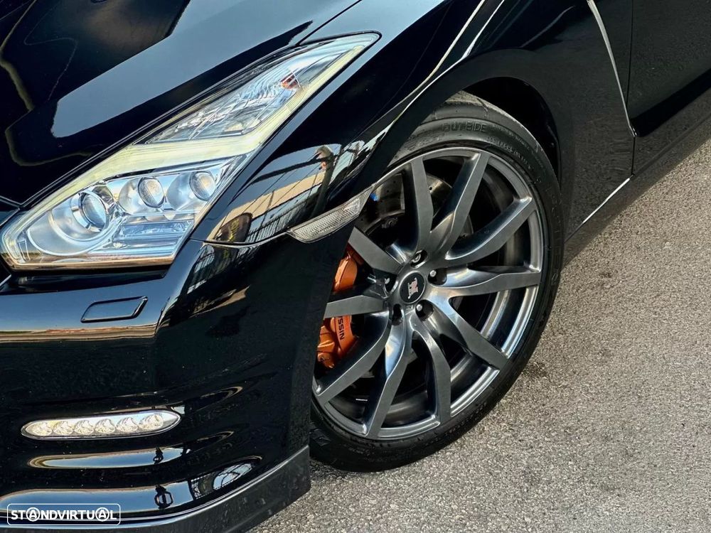Nissan GT-R 3.8 V6 Black Edition - 6