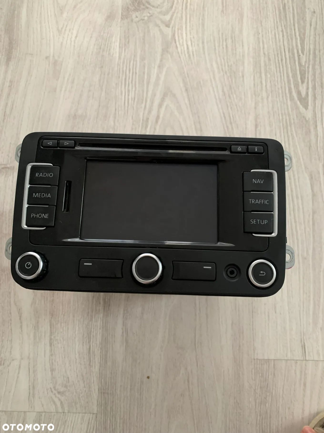 RADIO NAVI MEDIA VOLKSWAGEN PASSAT B7, TIGUAN I, SHARAN II, GOLF VI - 1