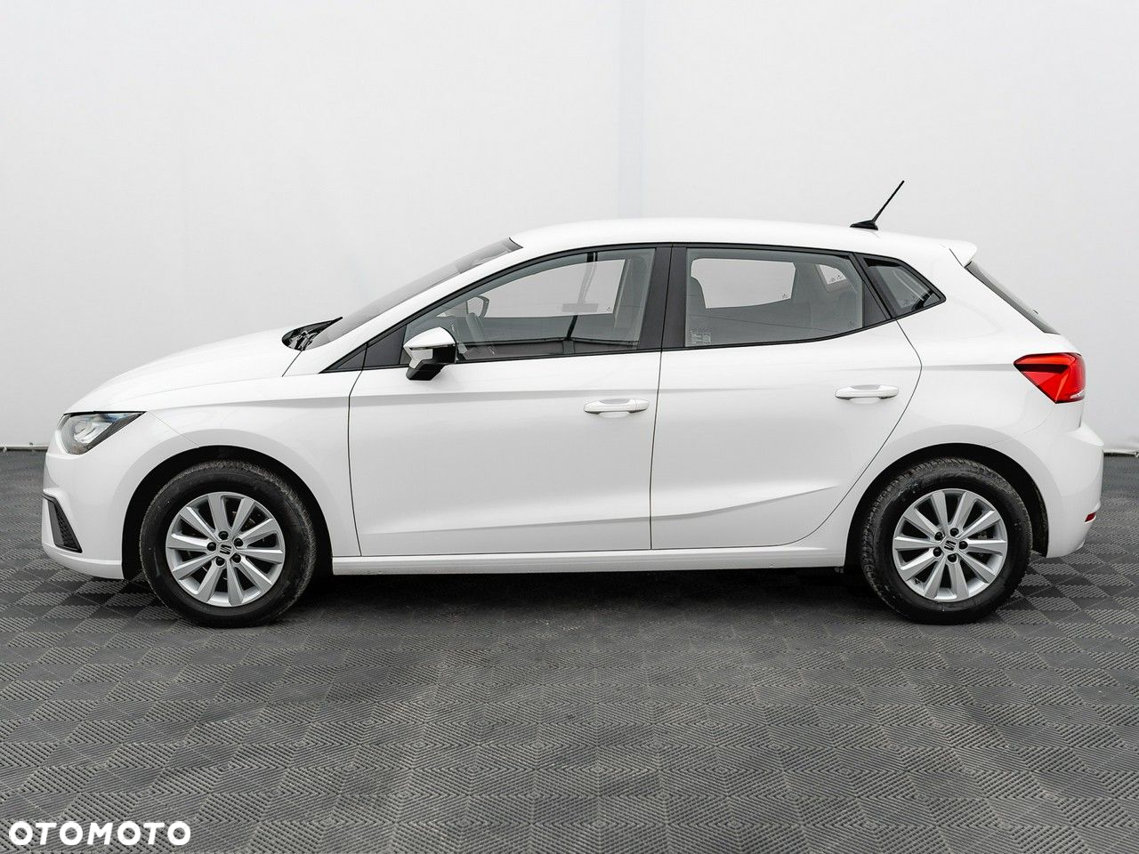 Seat Ibiza 1.0 MPI EVO Reference S&S - 10