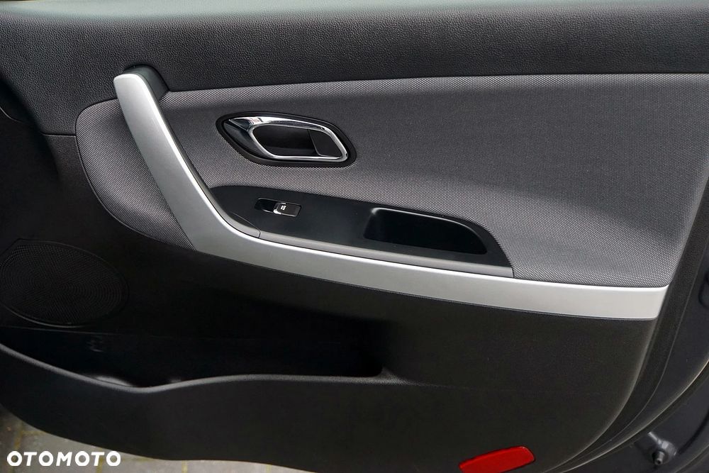 Kia Ceed 1.6 GDI Dream Team Edition - 37