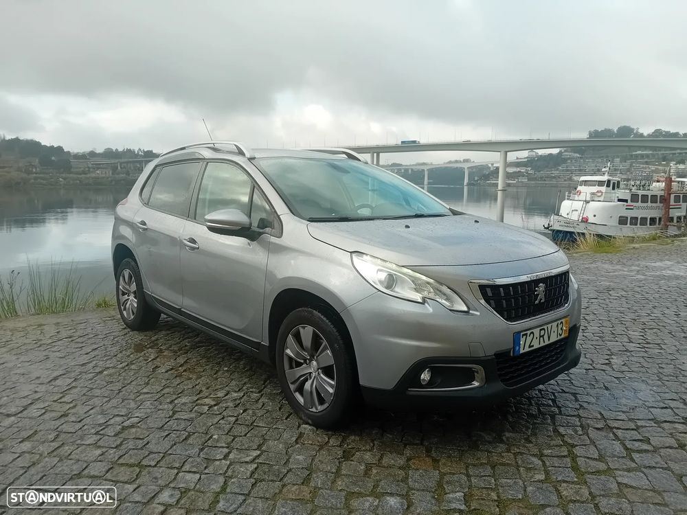 Peugeot 2008 1.6 BlueHDi Style - 10