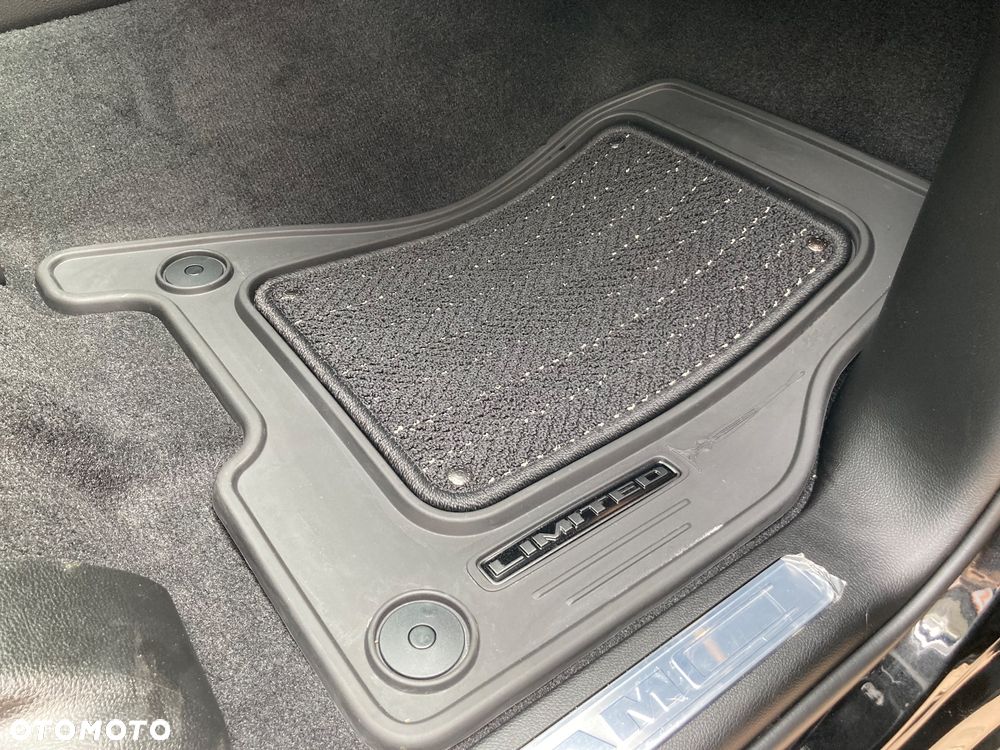 RAM 1500 - 34