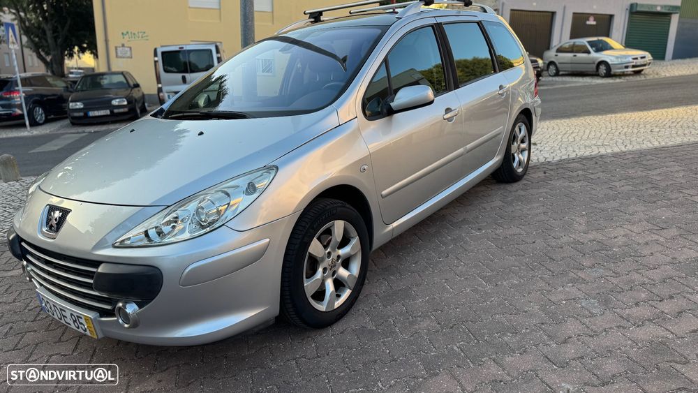 Peugeot 307 SW 1.6 HDi FAP SE Navteq - 5