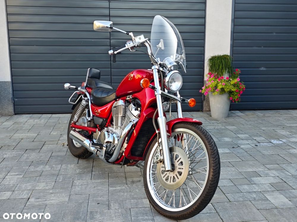 Suzuki Intruder - 34