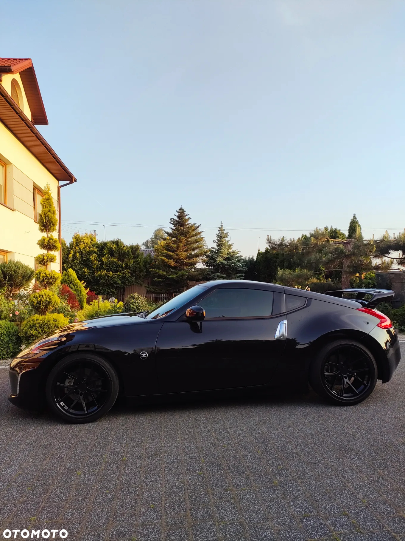 Nissan 370 Z - 8