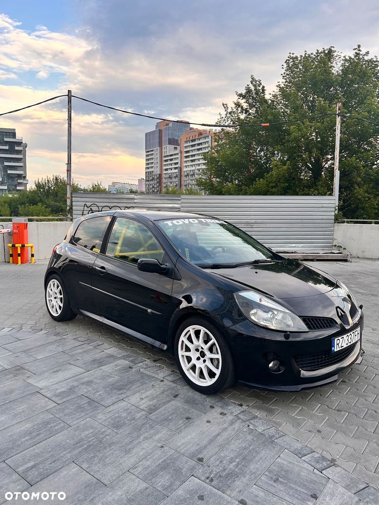 Renault Clio 2.0 16V Sport - 4