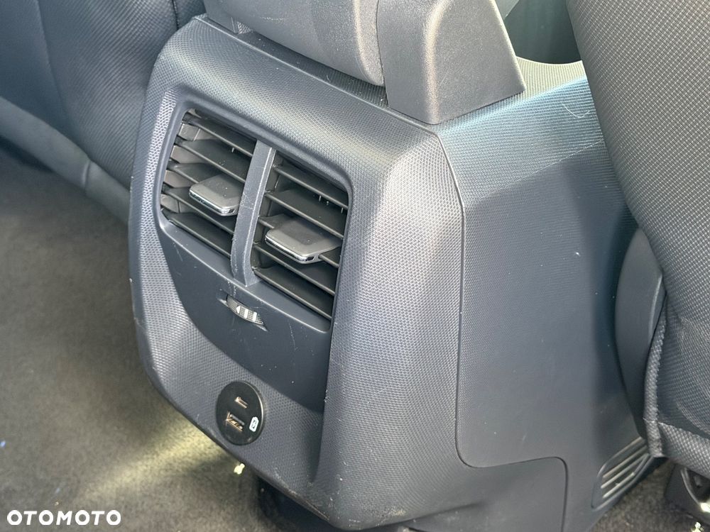 Ford Mustang Mach-E 75kWh RWD - 29