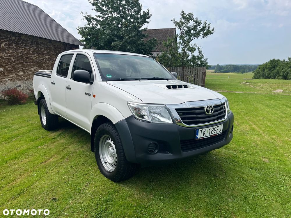 Toyota Hilux - 3