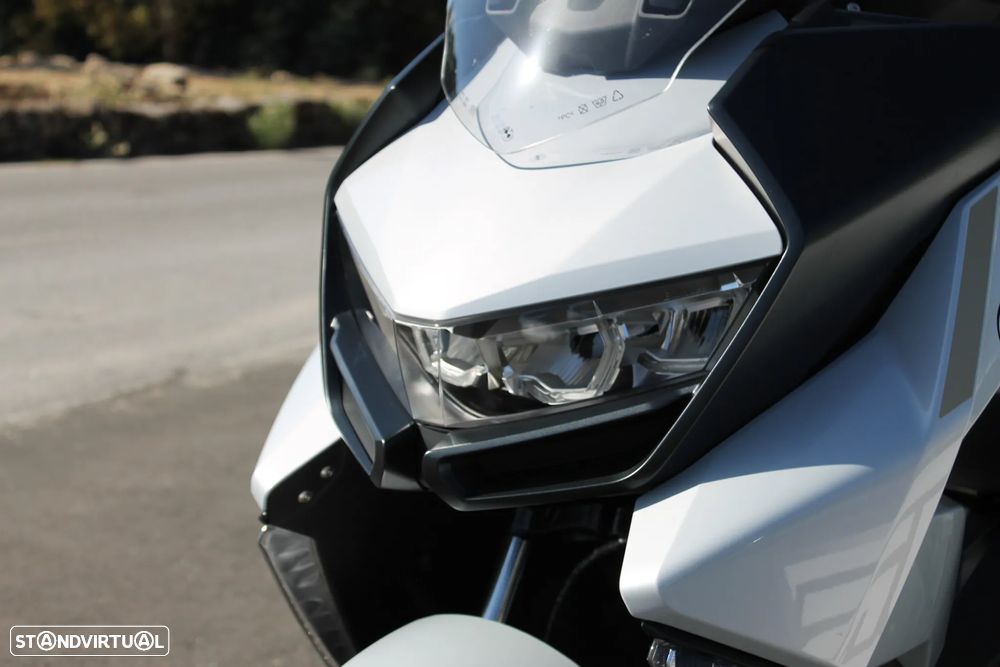 BMW C 400 GT Abs - 12