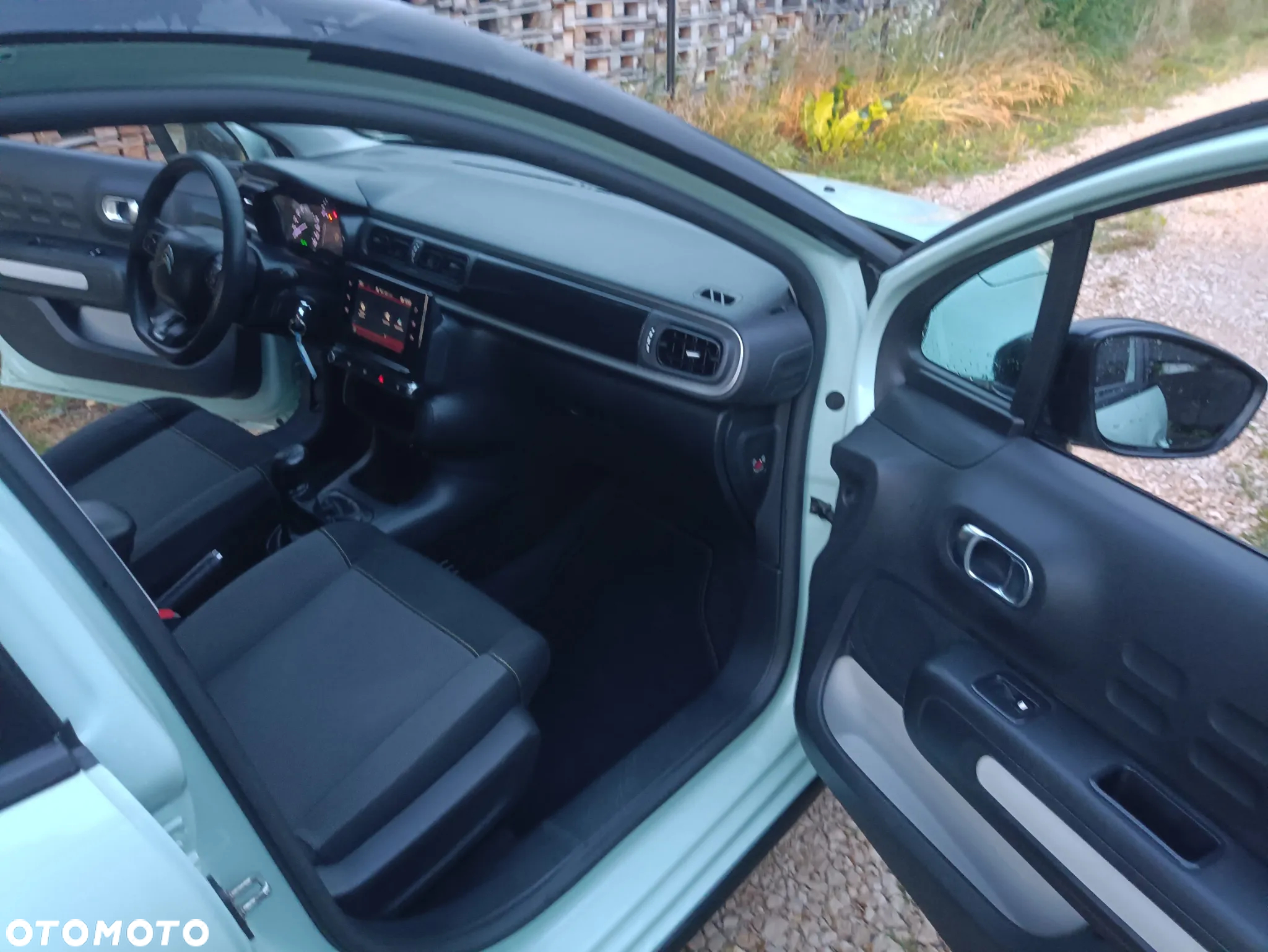 Citroën C3 Pure Tech 83 S&S FEEL PACK - 28