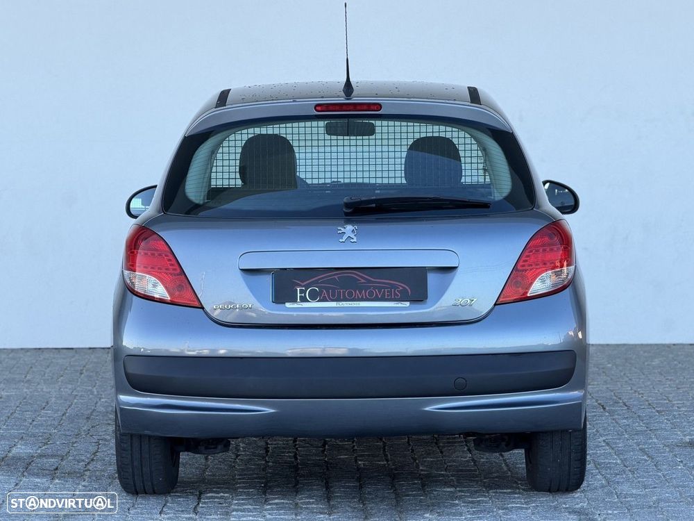 Peugeot 207 1.4 HDi XA - 17