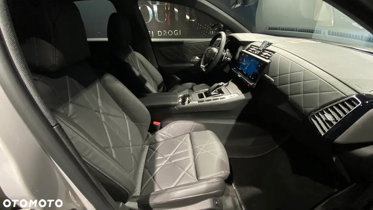 DS Automobiles DS 7 Crossback 1.6 E-Tense Rivoli - 12