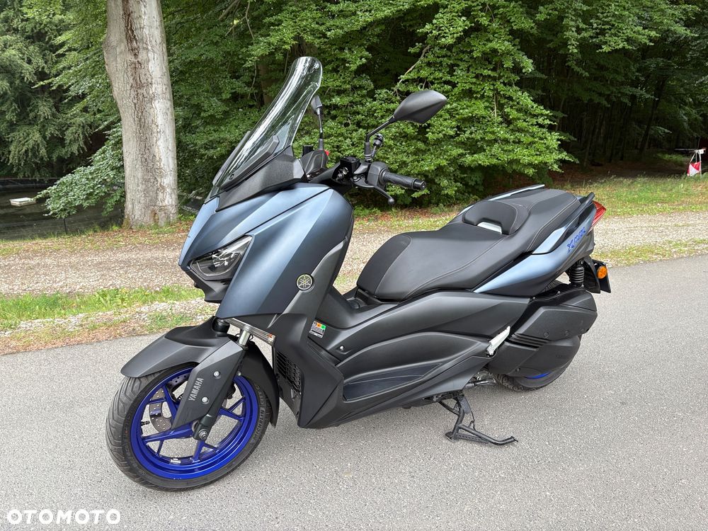 Yamaha X-max - 38