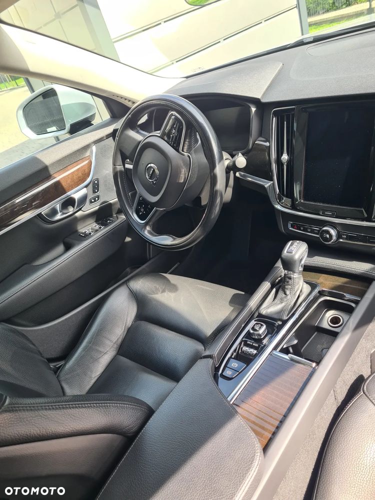 Volvo S90 T5 Momentum - 8