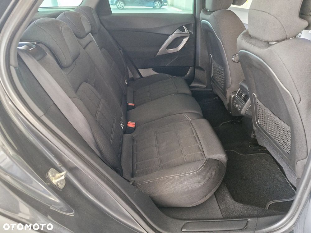 Citroën DS5 1.6 BlueHDi SoChic - 22