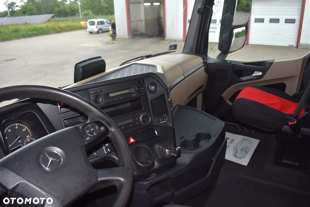 Mercedes-Benz Actros 1842 - 23