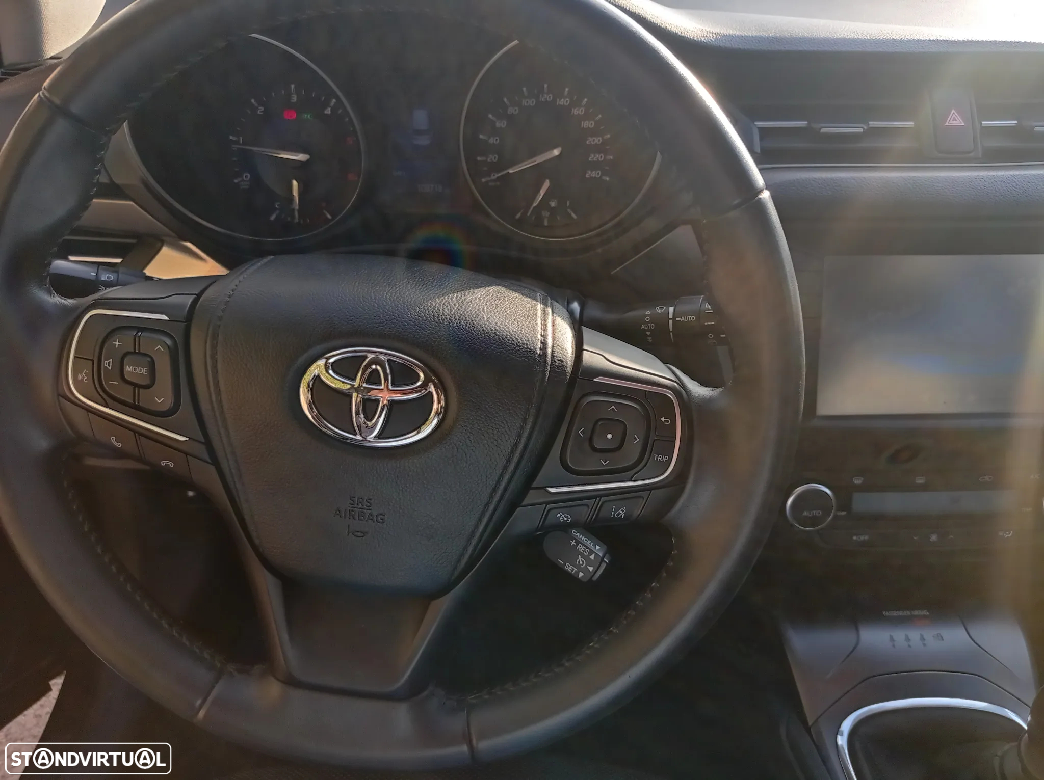 Toyota Avensis Touring Sports 1.6 D-4D Luxury+GPS - 14