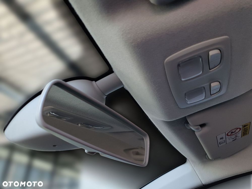 Dacia Sandero 1.0 TCe Laureate S&S - 16