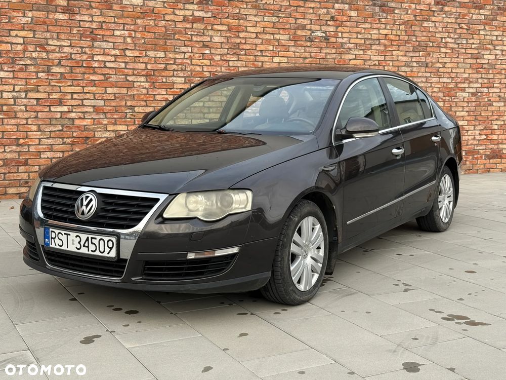 Volkswagen Passat 2.0 TDI DPF Highline - 5
