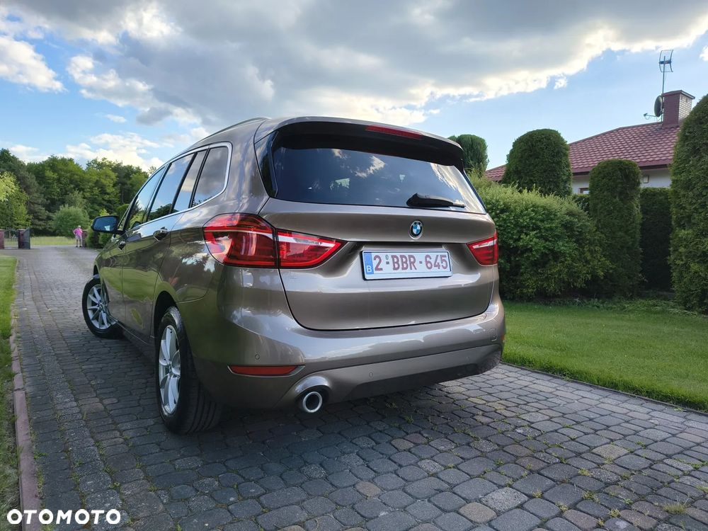 BMW Seria 2 216d GT - 29