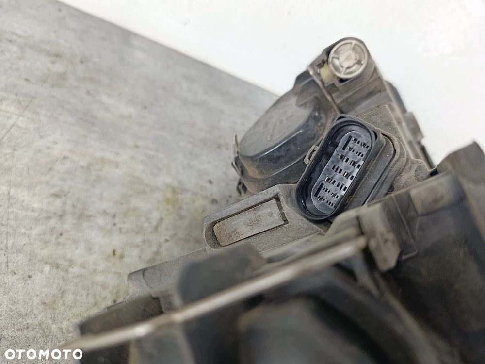 LAMPA PRZÓD LEWA BIXENON VW PASSAT B6 3C0941753G 89312655  VALEO - 7